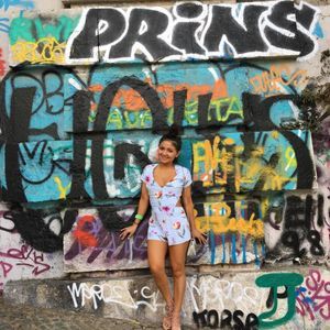 Meet your Posher, Fiama